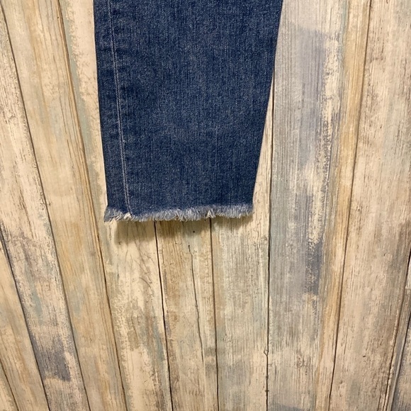 PS Parker Smith Womens Slim Fit Raw Hem Jeans In medium Wash | Size 26 - Picture 8 of 15